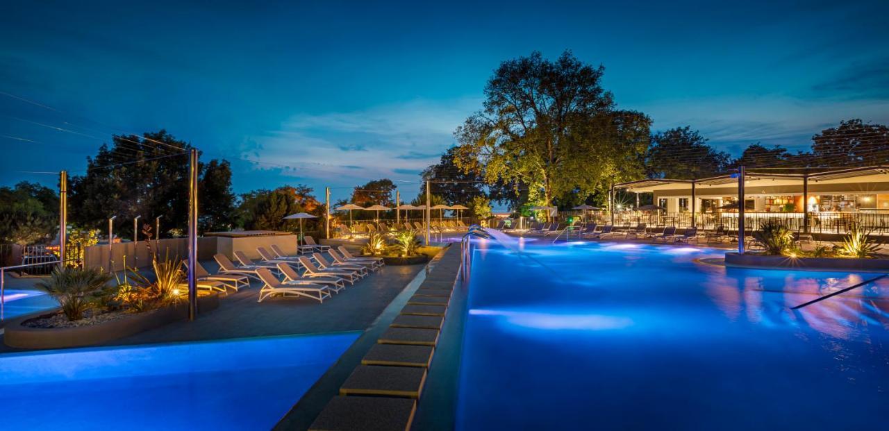 Hotel Sunflower Camping Novigrad Istria Exterior foto